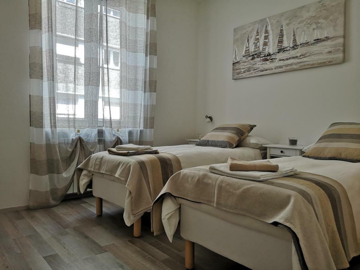 Julia Affittacamere Trieste Ngoại thất bức ảnh